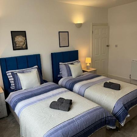 Smart Guest Rooms Fast Access To Central London Via Piccadilly Line New Southgate Εξωτερικό φωτογραφία